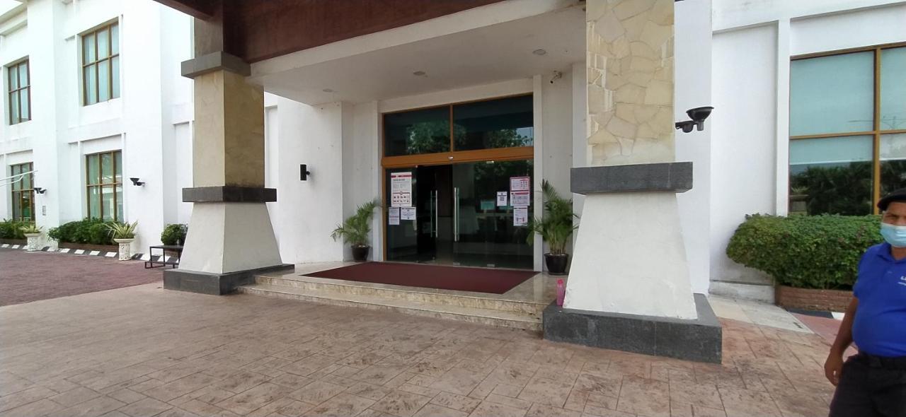 Port Dickson Private Unit Chalet Kültér fotó